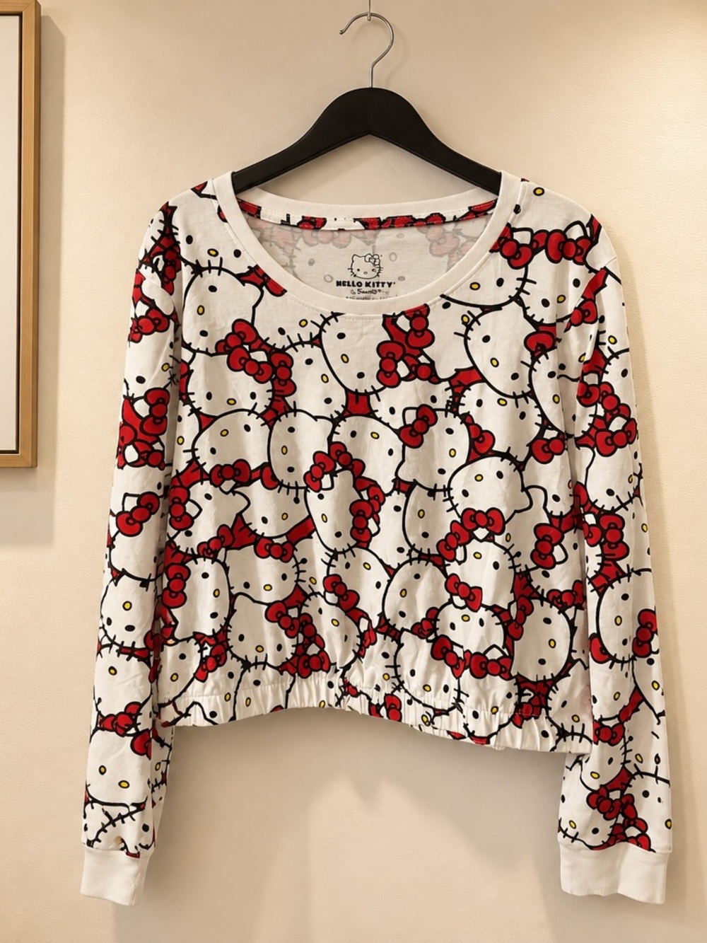 Hello Kitty White, Red & Black Graphic Crop Top